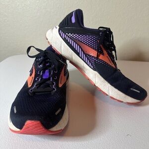 Brooks adrenaline GTS women’s size 10 sneakers